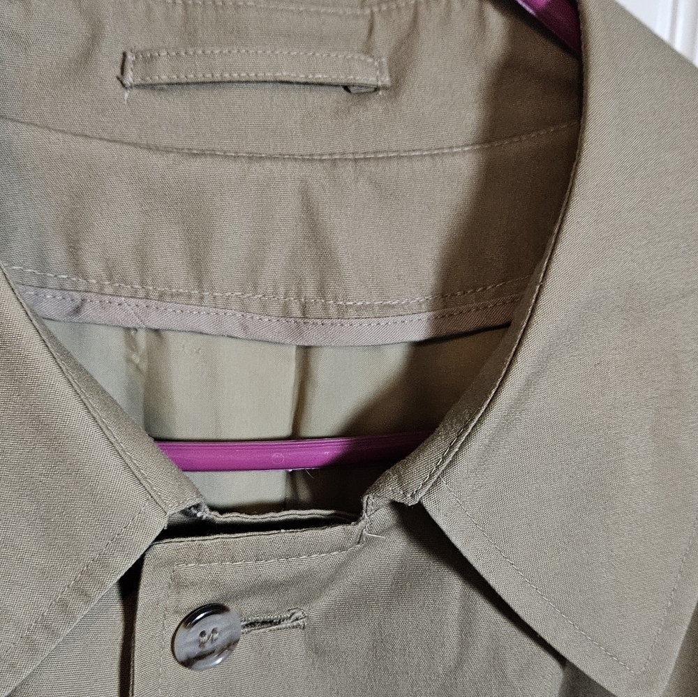 Botany 500 Men's Tan Trench Coat - Picture 6 of 15